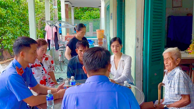Tình trạng của tài xế bị bắn ở Vĩnh Long: Bác sĩ nhận định bệnh nhân khó tỉnh táo hoàn toàn - Ảnh 2. Tình trạng của tài xế bị bắn ở Vĩnh Long: Bác sĩ nhận định bệnh nhân khó tỉnh táo hoàn toàn - Ảnh 2.