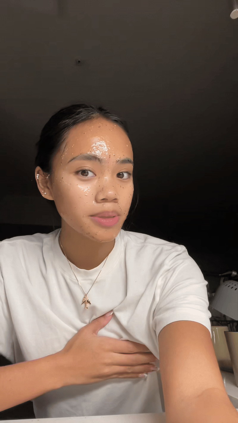 Dân tình đua nhau chà thứ hạt màu nâu lên mặt: Hóa ra là botox tự nhiên, da căng bóng khỏi sợ lão hóa- Ảnh 3. Dân tình đua nhau chà thứ hạt màu nâu lên mặt: Hóa ra là botox tự nhiên, da căng bóng khỏi sợ lão hóa- Ảnh 3.