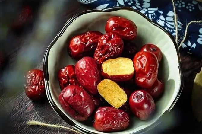 Làm món ăn từ táo đỏ, vì sao người Trung Quốc phải hấp táo 3 lần? - Ảnh 3. Làm món ăn từ táo đỏ, vì sao người Trung Quốc phải hấp táo 3 lần? - Ảnh 3.