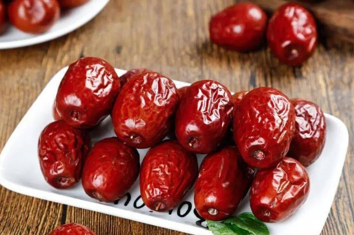 Làm món ăn từ táo đỏ, vì sao người Trung Quốc phải hấp táo 3 lần? - Ảnh 4. Làm món ăn từ táo đỏ, vì sao người Trung Quốc phải hấp táo 3 lần? - Ảnh 4.