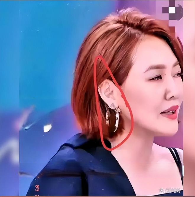 Từ Hy Đệ và con gái có hành động lạ khiến cõi mạng dậy sóng sau chưa đầy 100 ngày mất của Từ Hy Viên- Ảnh 5. Từ Hy Đệ và con gái có hành động lạ khiến cõi mạng dậy sóng sau chưa đầy 100 ngày mất của Từ Hy Viên- Ảnh 5.