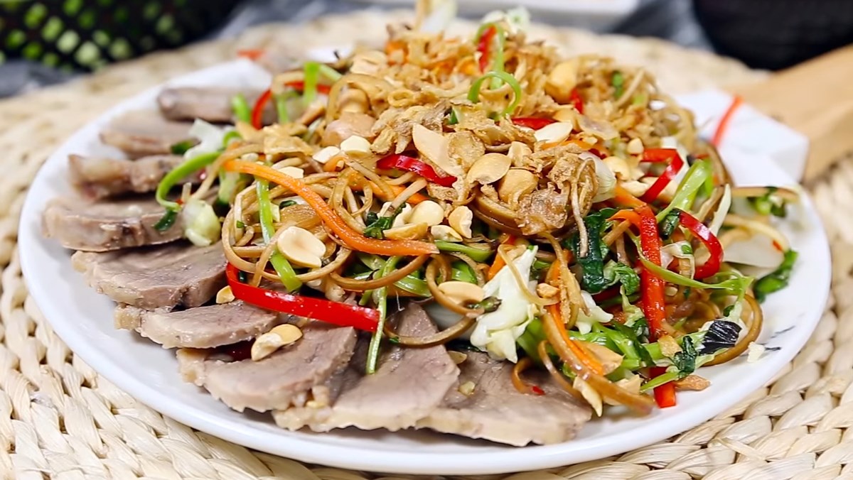 Rau muống đầy chợ, mua xong vẫn băn khoăn "nấu thế nào mới lạ": Làm ngay theo công thức này, vị cực ngon- Ảnh 1. Rau muống đầy chợ, mua xong vẫn băn khoăn "nấu thế nào mới lạ": Làm ngay theo công thức này, vị cực ngon- Ảnh 1.