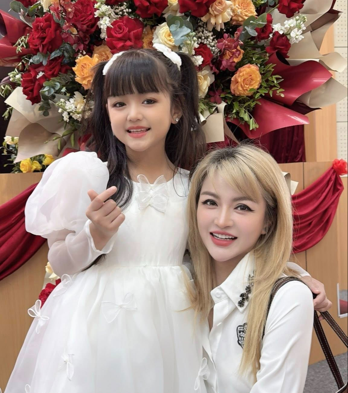 Cherry An Nhiên: “Tiểu hoa đán” làng mẫu Việt, mới 8 tuổi đã kiếm hàng chục triệu mỗi giờ- Ảnh 11. Cherry An Nhiên: “Tiểu hoa đán” làng mẫu Việt, mới 8 tuổi đã kiếm hàng chục triệu mỗi giờ- Ảnh 11.