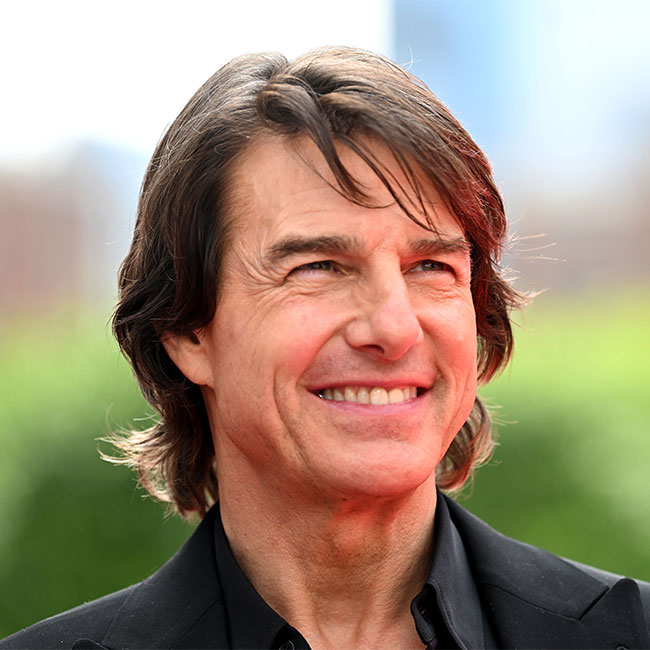 Tom Cruise trẻ trung suốt 3 thập kỷ đóng "Nhiệm vụ bất khả khi": "Đảo ngược" thời gian nhờ thẩm mỹ hay kỳ tích tự nhiên? - Ảnh 1. Tom Cruise trẻ trung suốt 3 thập kỷ đóng "Nhiệm vụ bất khả khi": "Đảo ngược" thời gian nhờ thẩm mỹ hay kỳ tích tự nhiên? - Ảnh 1.