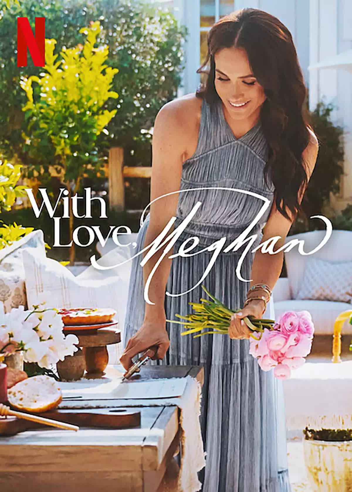 Meghan Markle gây sốt với mẹo bổ dứa “cực đỉnh” trong cảnh quay bị cắt khỏi series Netflix- Ảnh 3. Meghan Markle gây sốt với mẹo bổ dứa “cực đỉnh” trong cảnh quay bị cắt khỏi series Netflix- Ảnh 3.