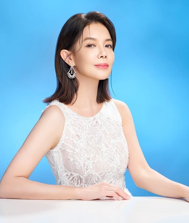 Đời sống tình cảm rối rắm, phức tạp của sao nam đình đám này gây tranh cãi lớn trên MXH- Ảnh 8. Đời sống tình cảm rối rắm, phức tạp của sao nam đình đám này gây tranh cãi lớn trên MXH- Ảnh 8.