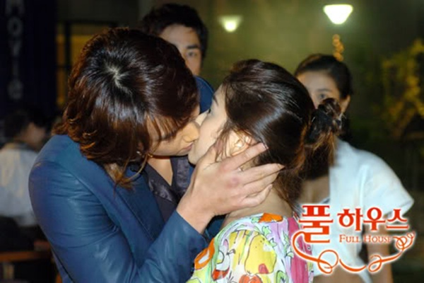 20120613afamilyphimanhcuonghonxu-1749527775978-17495277760591449833496.png
