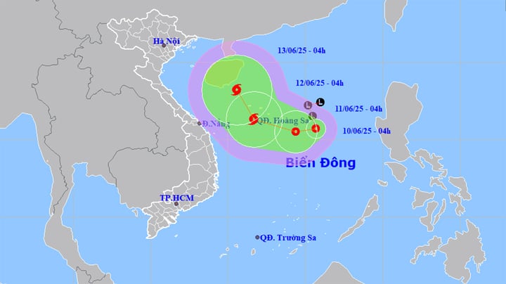Biển Đông sắp đón bão số 1, chuyên gia dự báo đường đi và mức độ nguy hiểm - Ảnh 1. Biển Đông sắp đón bão số 1, chuyên gia dự báo đường đi và mức độ nguy hiểm - Ảnh 1.