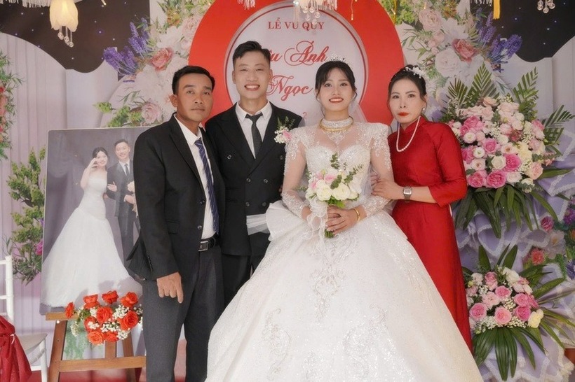 Chàng trai cưới con gái của "bạn nhậu", bật mí chuyện "cười ra nước mắt" về bố vợ - Ảnh 1. Chàng trai cưới con gái của "bạn nhậu", bật mí chuyện "cười ra nước mắt" về bố vợ - Ảnh 1.
