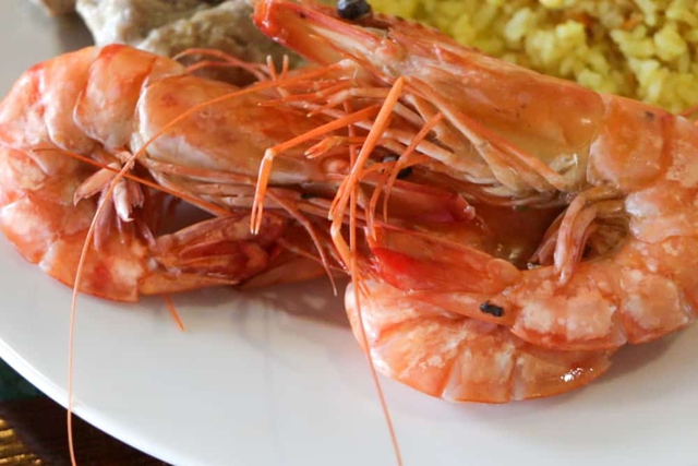 Khách Tây thốt lên về 1 địa danh nổi tiếng của Việt Nam: Đây là nơi chúng tôi ngắm hoàng hôn đẹp nhất - Ảnh 7. Khách Tây thốt lên về 1 địa danh nổi tiếng của Việt Nam: Đây là nơi chúng tôi ngắm hoàng hôn đẹp nhất - Ảnh 7.