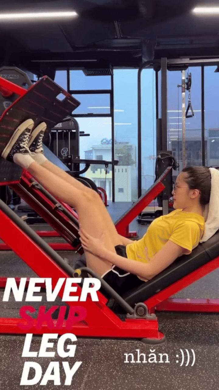 Bạn gái HIEUTHUHAI uể oải vẫn không bỏ gym, kết quả sau 1 năm thành ra thế này- Ảnh 13. Bạn gái HIEUTHUHAI uể oải vẫn không bỏ gym, kết quả sau 1 năm thành ra thế này- Ảnh 13.