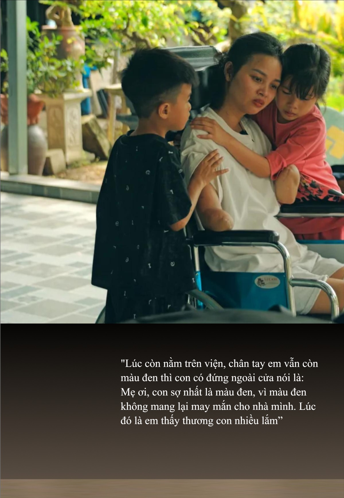 "Khi tỉnh dậy, mẹ thấy mình mất hoàn toàn tay chân rồi": Tiếng khóc ai oán của cô gái 30 tuổi mất tứ chi sau cơn bạo bệnh - Ảnh 3. "Khi tỉnh dậy, mẹ thấy mình mất hoàn toàn tay chân rồi": Tiếng khóc ai oán của cô gái 30 tuổi mất tứ chi sau cơn bạo bệnh - Ảnh 3.