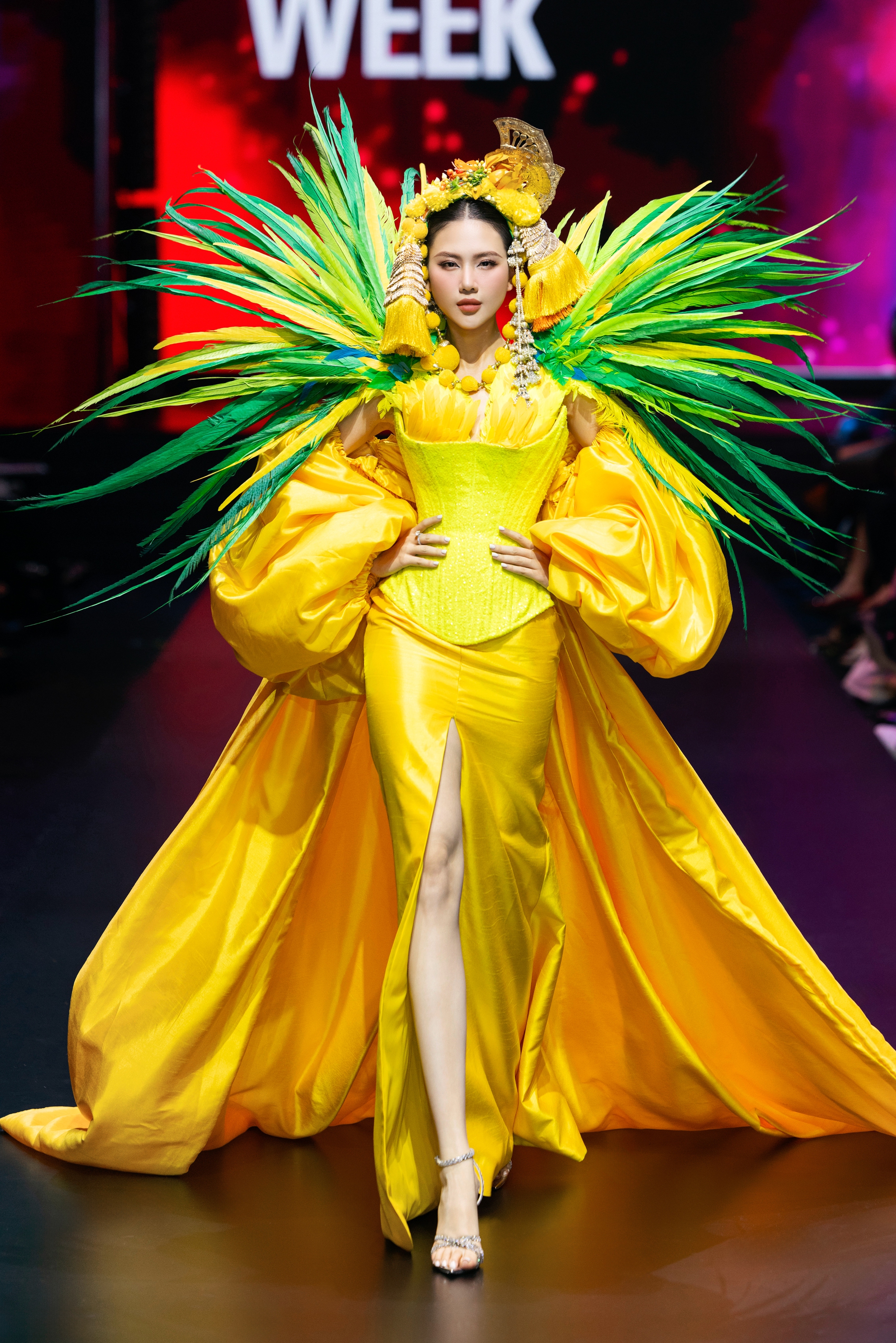 oa-hau-bui-quynh-hoa-khep-lai-man-trinh-dien-bung-no-sac-mau-holi-17494524210751768301342-1749479061870-17494790623481089191969-1749523102881-17495231029691273642519.jpeg