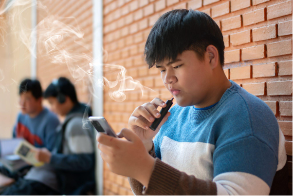 Chủ quan phòng não mô cầu, nguy cơ đối mặt bệnh gây tử vong trong vòng 24 giờ do não mô cầu ở thanh thiếu niên - Ảnh 3. Chủ quan phòng não mô cầu, nguy cơ đối mặt bệnh gây tử vong trong vòng 24 giờ do não mô cầu ở thanh thiếu niên - Ảnh 3.