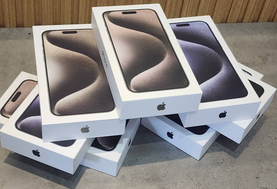 iPhone 17 sẽ bán tại Việt Nam sớm nhất từ trước đến nay: Khỏi phải "săn" iPhone xách tay, người dùng được gì và mất gì? - Ảnh 2. iPhone 17 sẽ bán tại Việt Nam sớm nhất từ trước đến nay: Khỏi phải "săn" iPhone xách tay, người dùng được gì và mất gì? - Ảnh 2.