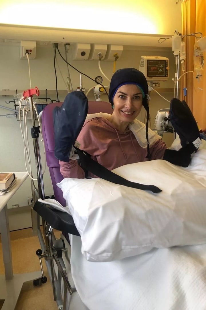 0press-people-liz-mcewan-during-treatment-for-cancer-04jpg-12293865-1749646841278-17496468413631938055954.jpeg