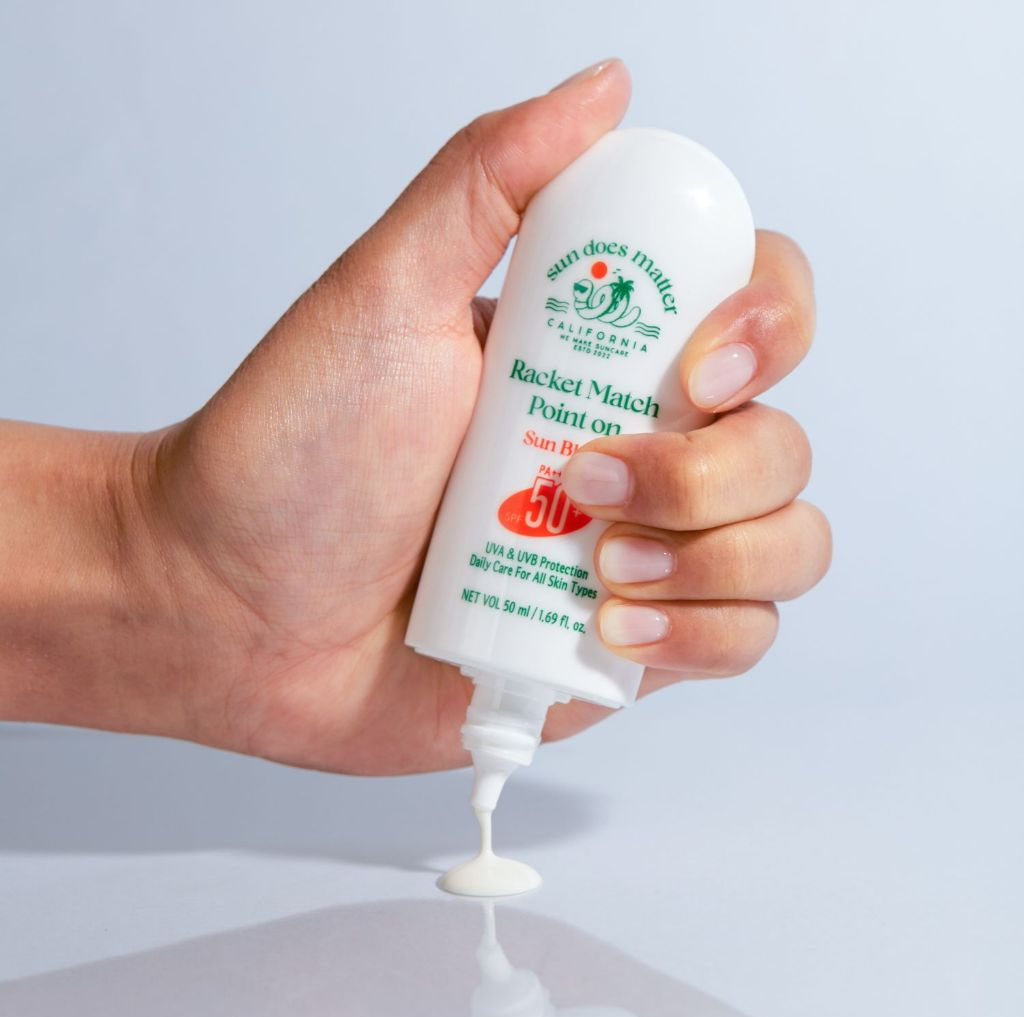 5 kem chống nắng thể thao, bảo vệ da đỉnh cao khi đi du lịch mùa hè - Ảnh 2. 5 kem chống nắng thể thao, bảo vệ da đỉnh cao khi đi du lịch mùa hè - Ảnh 2.