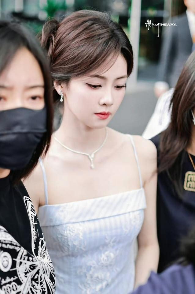 Mỹ nhân Trung Quốc đi quảng bá phim mới mà đẹp quá sức tưởng tượng, visual nữ thần khiến netizen ngắm không muốn dừng- Ảnh 1. Mỹ nhân Trung Quốc đi quảng bá phim mới mà đẹp quá sức tưởng tượng, visual nữ thần khiến netizen ngắm không muốn dừng- Ảnh 1.