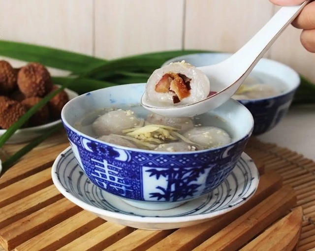 che-heo-quay-hue-2-1749547417241-174954741755350861356-1749617258388-1749617259189165795657.jpg
