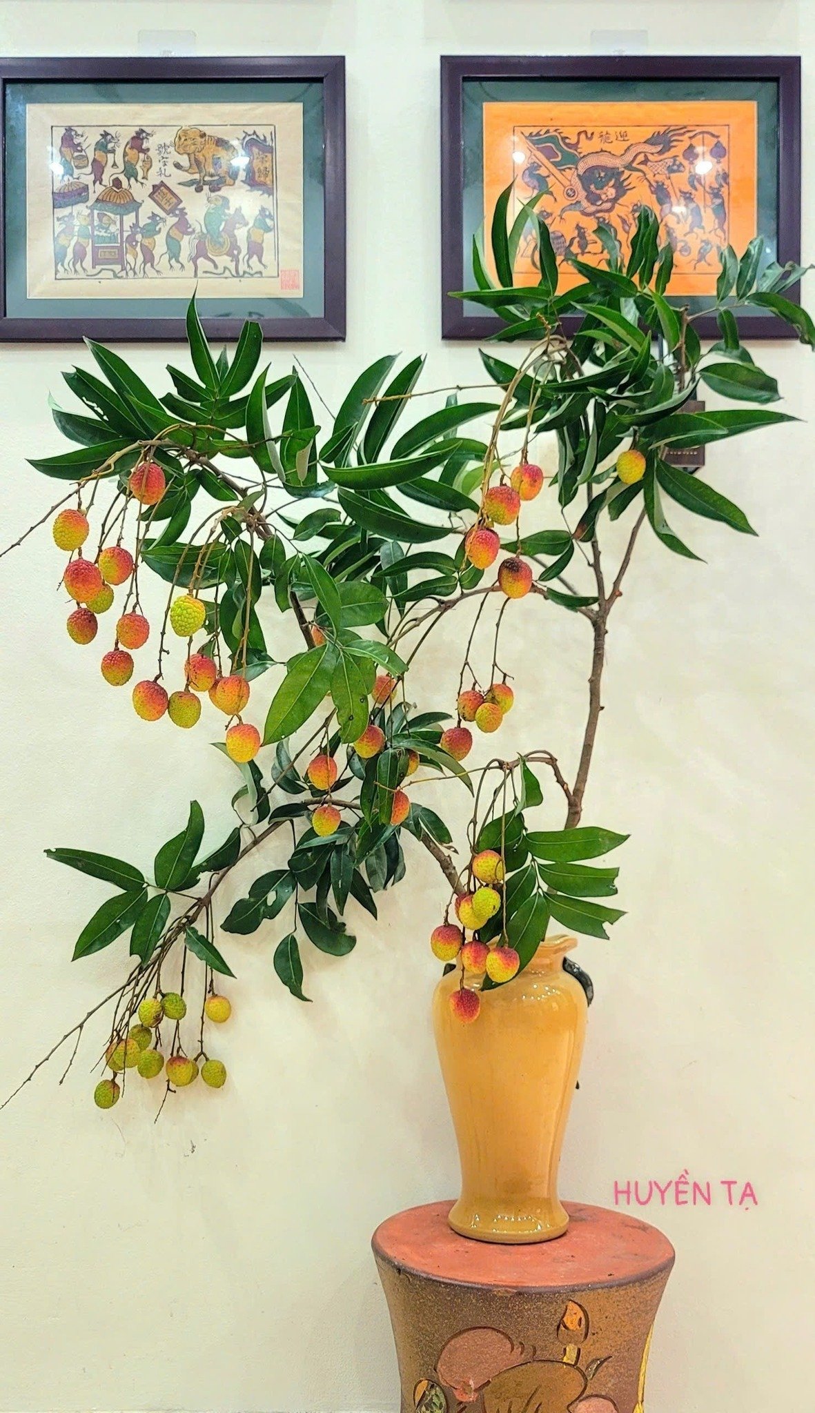 Mê mẩn những cành quả cắm bình độc đáo của cô giáo Phú Thọ - Ảnh 7. Mê mẩn những cành quả cắm bình độc đáo của cô giáo Phú Thọ - Ảnh 7.