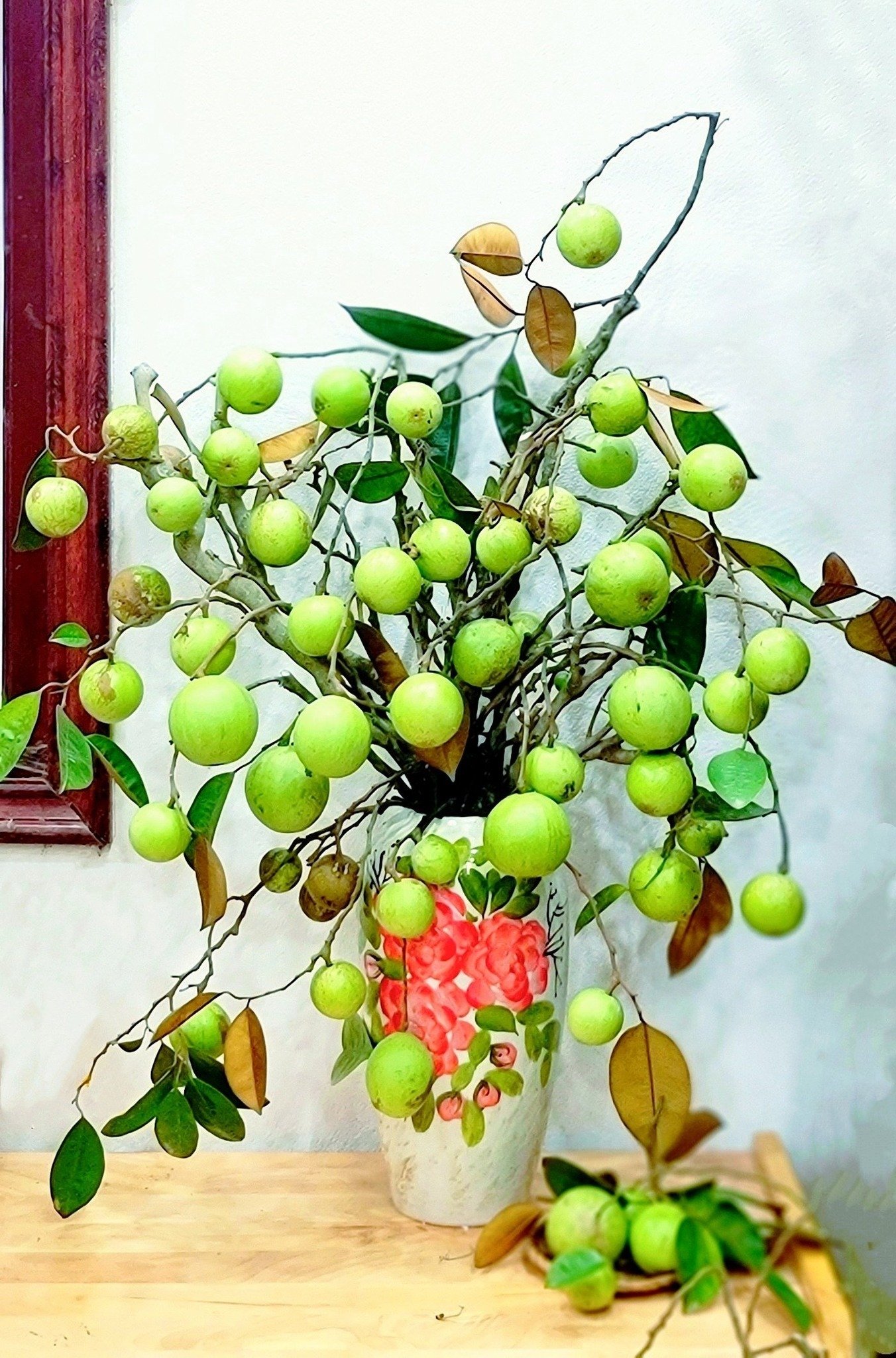 Mê mẩn những cành quả cắm bình độc đáo của cô giáo Phú Thọ - Ảnh 27. Mê mẩn những cành quả cắm bình độc đáo của cô giáo Phú Thọ - Ảnh 27.