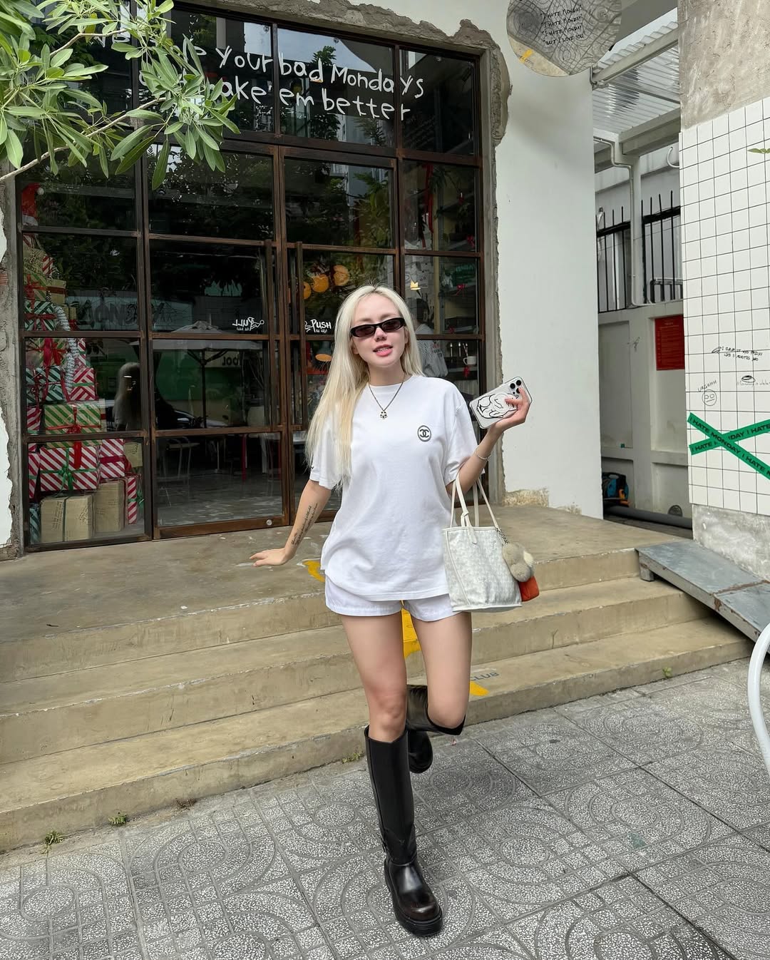 Em Xinh có 1 mỹ nhân cao chưa tới 1m6 nhưng ai cũng u mê- Ảnh 16. Em Xinh có 1 mỹ nhân cao chưa tới 1m6 nhưng ai cũng u mê- Ảnh 16.
