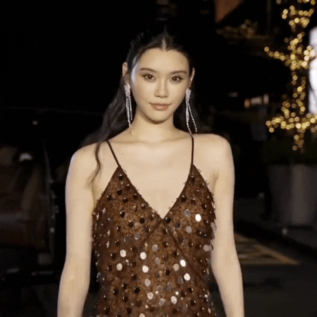 thiet-ke-chua-co-ten-14-1749699405200396791074.gif