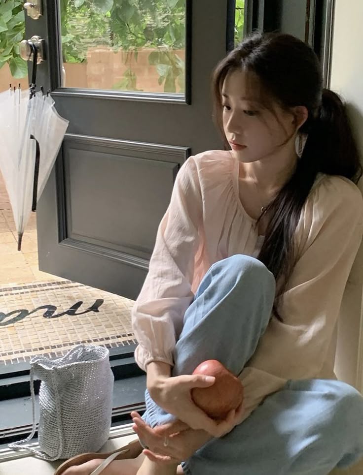 "Tiêu thế này thì sạt nghiệp mất" - đoạn tin nhắn lột trần cuộc hôn nhân khiến dân mạng chua xót - Ảnh 2. "Tiêu thế này thì sạt nghiệp mất" - đoạn tin nhắn lột trần cuộc hôn nhân khiến dân mạng chua xót - Ảnh 2.