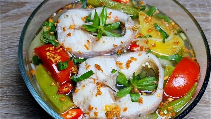 Cách nấu canh chua cá lóc đơn giản - Ảnh 1. Cách nấu canh chua cá lóc đơn giản - Ảnh 1.