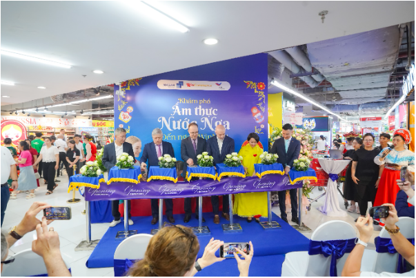 Khám phá nước Nga giữa lòng siêu thị Việt – WinMart ra mắt không gian mua sắm Russia Corner - Ảnh 1. Khám phá nước Nga giữa lòng siêu thị Việt – WinMart ra mắt không gian mua sắm Russia Corner - Ảnh 1.