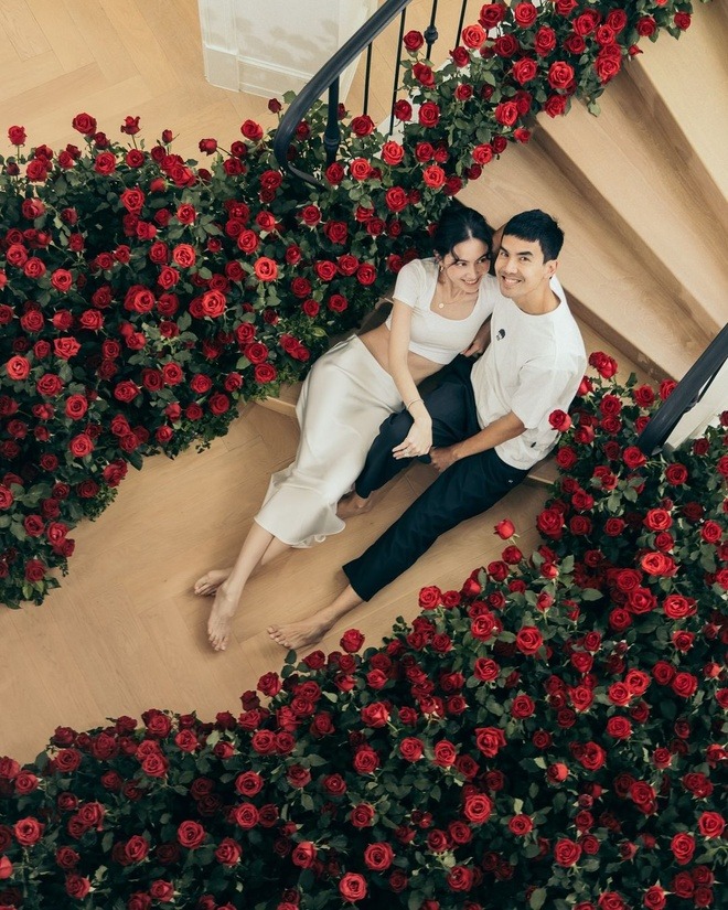 7 năm cổ tích của Mai Davika và bạn trai ông hoàng phòng vé: Gian nan vượt qua thị phi và định kiến, ngày nào cũng là Valentine - Ảnh 9. 7 năm cổ tích của Mai Davika và bạn trai ông hoàng phòng vé: Gian nan vượt qua thị phi và định kiến, ngày nào cũng là Valentine - Ảnh 9.