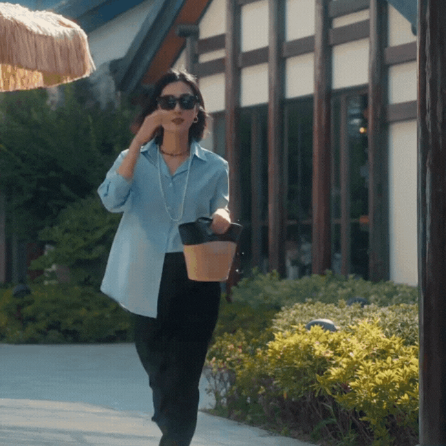 thiet-ke-chua-co-ten-13-1749822778583779971885.gif