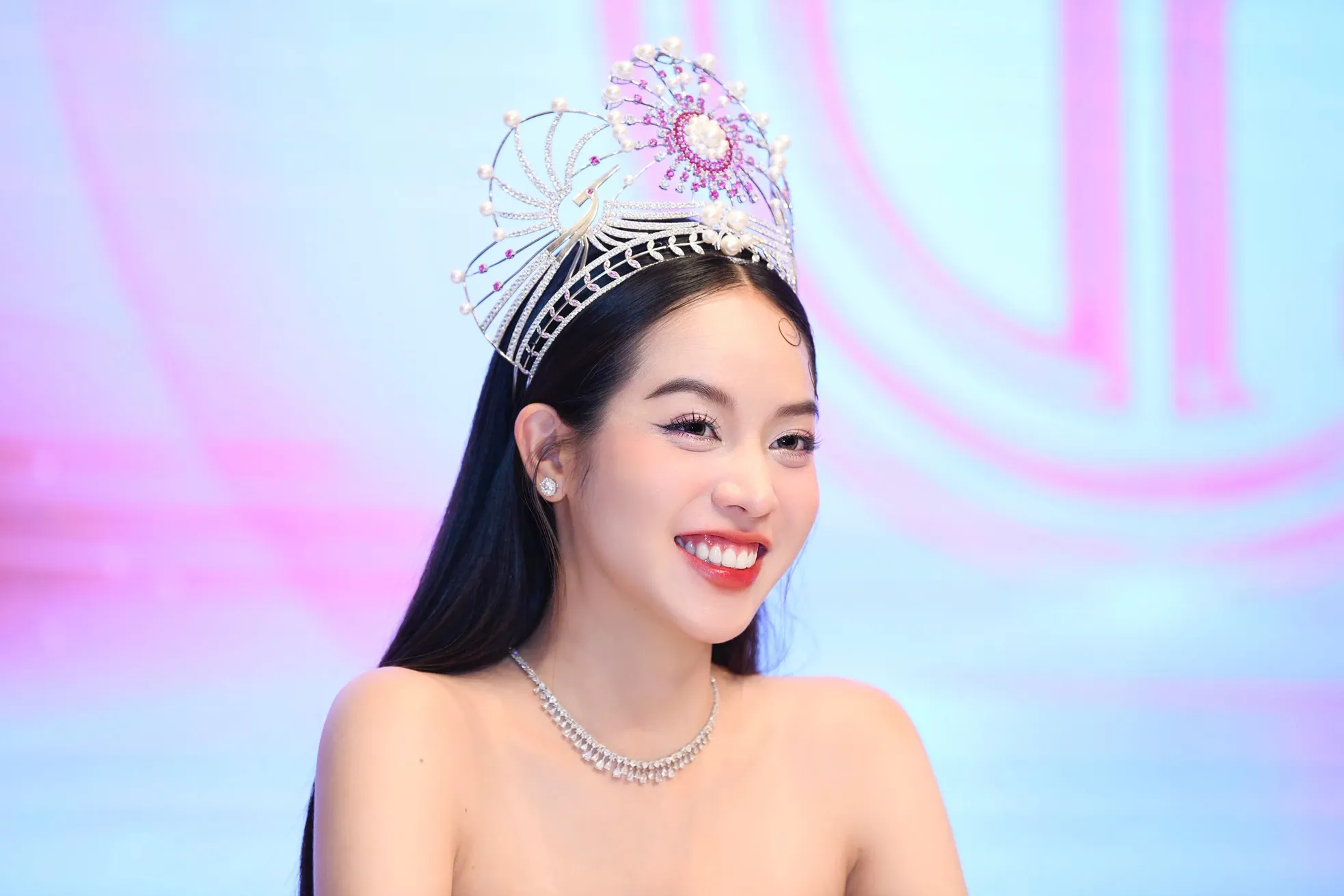 Thanh Thủy trước khi trao lại vương miện - Ảnh 20. Thanh Thủy trước khi trao lại vương miện - Ảnh 20.