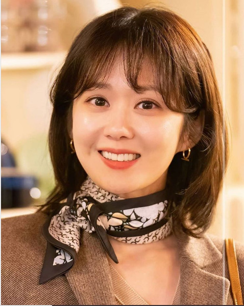 Jang Na Ra xứng danh "ma cà rồng" xứ Hàn nhờ chăm ăn 3 loại củ quả chống nắng, giàu collagen, Việt Nam có nhiều - Ảnh 5. Jang Na Ra xứng danh "ma cà rồng" xứ Hàn nhờ chăm ăn 3 loại củ quả chống nắng, giàu collagen, Việt Nam có nhiều - Ảnh 5.