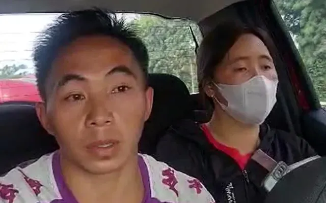 Tin vui đến với "2 người vùng cao bị taxi chặt chém 4,2 triệu đồng" gây bức xúc dư luận, sẽ quay lại Hà Nội làm việc với công an - Ảnh 1. Tin vui đến với "2 người vùng cao bị taxi chặt chém 4,2 triệu đồng" gây bức xúc dư luận, sẽ quay lại Hà Nội làm việc với công an - Ảnh 1.