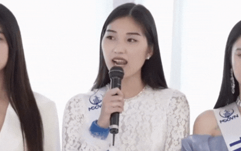 thiet-ke-chua-co-ten-17499692523551397008744-1749996492015-17499964997901289660285.gif