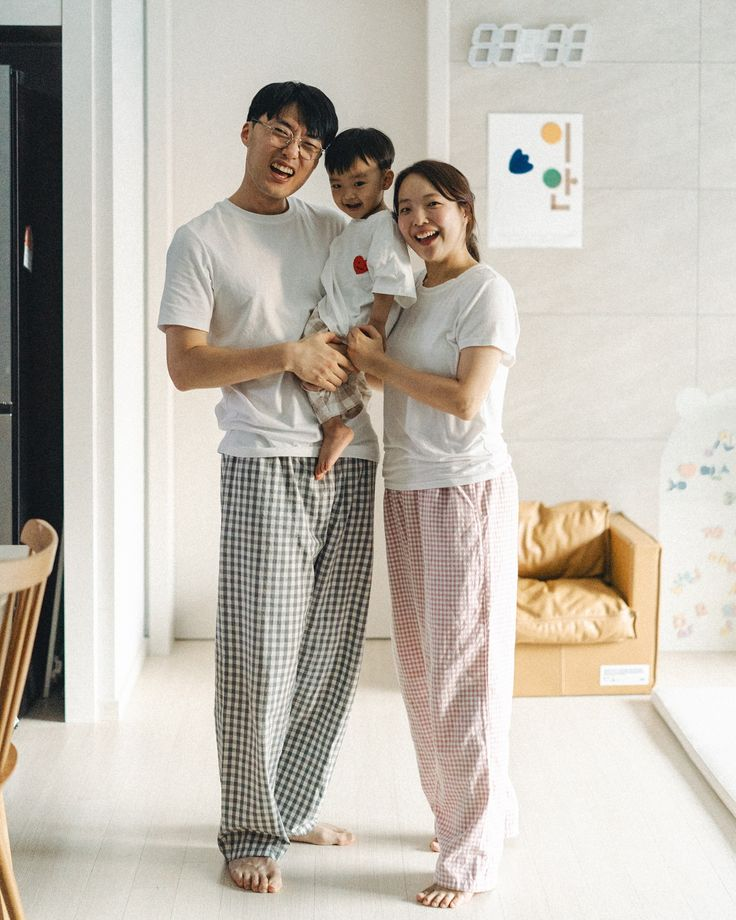 Gỡ rối ví tiền: Vợ chồng tôi lương 20 triệu – làm sao để vẫn tiết kiệm được mỗi tháng? - Ảnh 1. Gỡ rối ví tiền: Vợ chồng tôi lương 20 triệu – làm sao để vẫn tiết kiệm được mỗi tháng? - Ảnh 1.