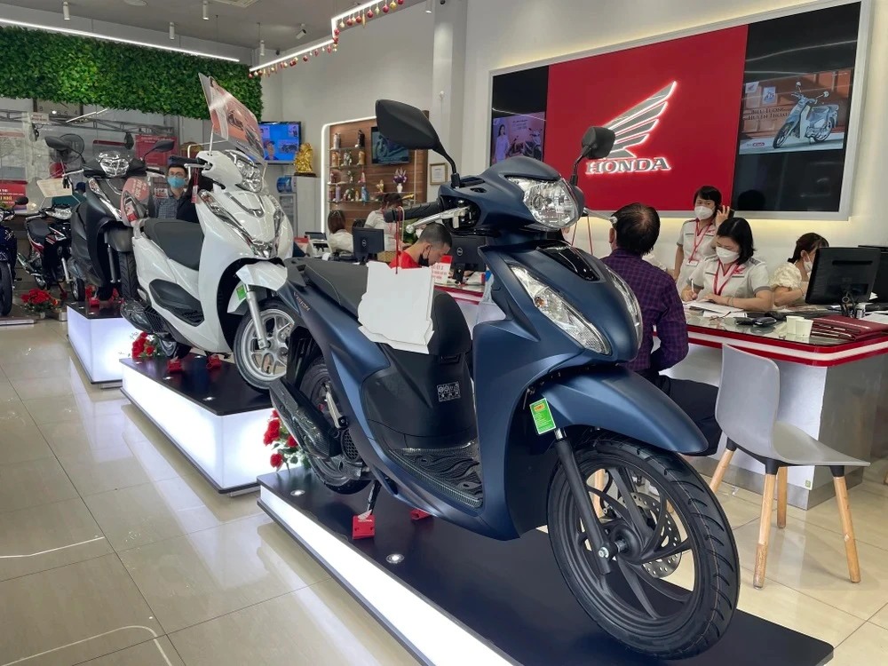 Giá xe máy Honda lao dốc đầu tháng 6/2025: Nhiều mẫu xe hot giảm giá mạnh, có mẫu rẻ hơn giá đề xuất 10 triệu đồng - Ảnh 1. Giá xe máy Honda lao dốc đầu tháng 6/2025: Nhiều mẫu xe hot giảm giá mạnh, có mẫu rẻ hơn giá đề xuất 10 triệu đồng - Ảnh 1.
