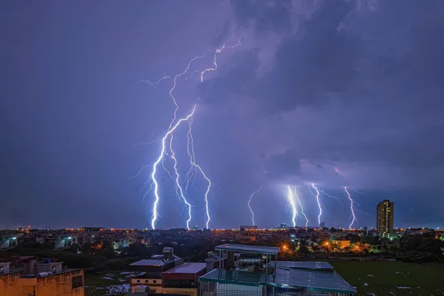 Người đàn ông bị sét đánh tử vong khi đang làm ruộng - Ảnh 1. Người đàn ông bị sét đánh tử vong khi đang làm ruộng - Ảnh 1.