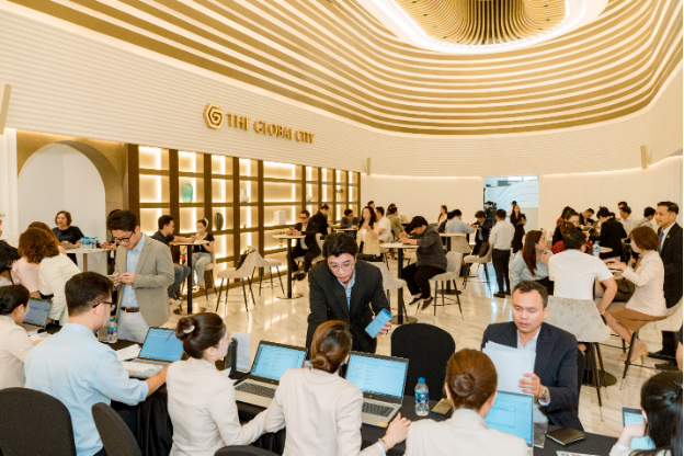 Lumière Midtown – Dự án căn hộ hạng sang tại The Global City thu hút hàng trăm khách hàng trải nghiệm cuối tuần - Ảnh 2. Lumière Midtown – Dự án căn hộ hạng sang tại The Global City thu hút hàng trăm khách hàng trải nghiệm cuối tuần - Ảnh 2.