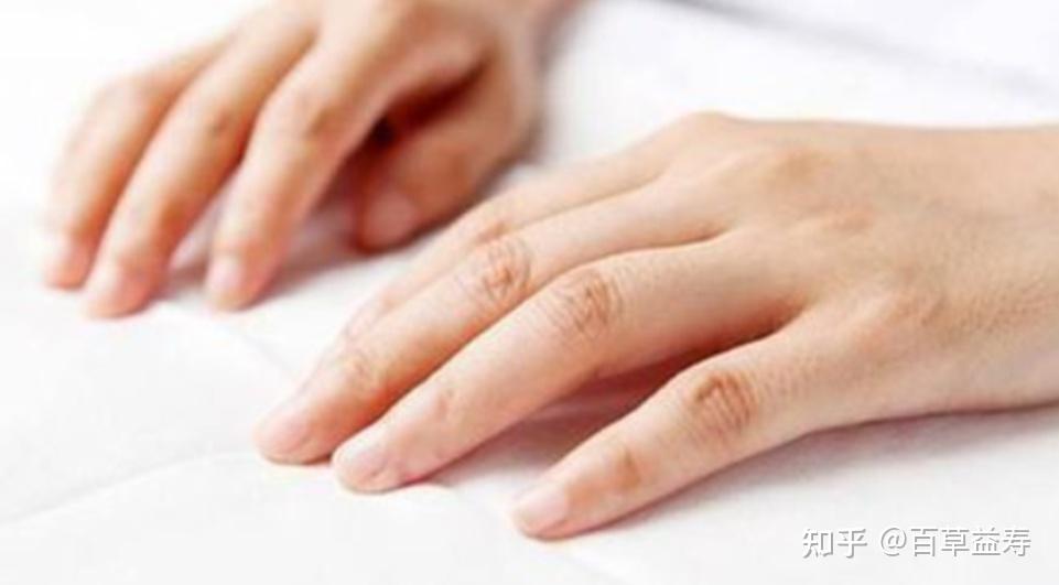 Phổi có tốt hay không, chỉ cần nhìn vào bàn tay: Người có phổi kém thường có 5 bất thường ở tay, hãy xem bạn có không- Ảnh 2. Phổi có tốt hay không, chỉ cần nhìn vào bàn tay: Người có phổi kém thường có 5 bất thường ở tay, hãy xem bạn có không- Ảnh 2.