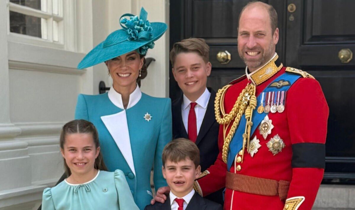 Gia đình Kate chia sẻ khoảnh khắc hậu lễ diễu binh mừng sinh nhật Vua Charles: Bức ảnh gây bão mạng vì quá đẹp!- Ảnh 1. Gia đình Kate chia sẻ khoảnh khắc hậu lễ diễu binh mừng sinh nhật Vua Charles: Bức ảnh gây bão mạng vì quá đẹp!- Ảnh 1.