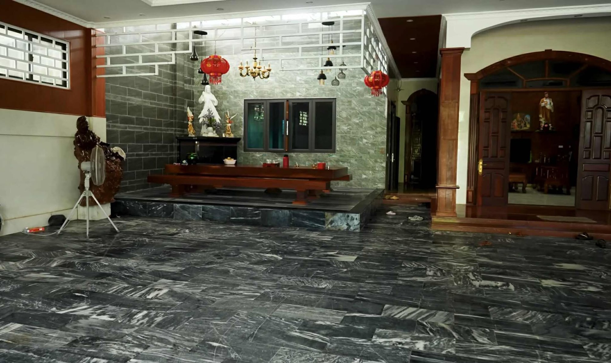 Cặp vợ chồng ở Nghệ An sinh 16 người con, nhà toàn biệt thự, tiết lộ bí quyết càng đẻ càng giàu - Ảnh 6. Cặp vợ chồng ở Nghệ An sinh 16 người con, nhà toàn biệt thự, tiết lộ bí quyết càng đẻ càng giàu - Ảnh 6.