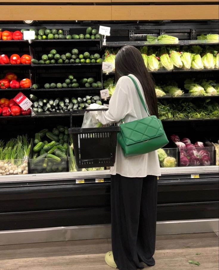 Mẹ Hà Nội chia sẻ: Tôi và chồng từng mệt mỏi vì chuyện tiền, cho đến khi áp dụng cách chia lương theo kiểu "phân vai" - Ảnh 3. Mẹ Hà Nội chia sẻ: Tôi và chồng từng mệt mỏi vì chuyện tiền, cho đến khi áp dụng cách chia lương theo kiểu "phân vai" - Ảnh 3.