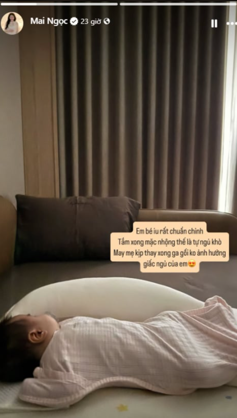 Nhìn em bé nhà Mai Ngọc mặc nhộng chũn xinh xinh, giới bỉm sữa nhận ra ngay cảnh quen thuộc này: Để nuôi con theo phương pháp EASY, các mẹ cần chuẩn bị những gì?- Ảnh 1. Nhìn em bé nhà Mai Ngọc mặc nhộng chũn xinh xinh, giới bỉm sữa nhận ra ngay cảnh quen thuộc này: Để nuôi con theo phương pháp EASY, các mẹ cần chuẩn bị những gì?- Ảnh 1.