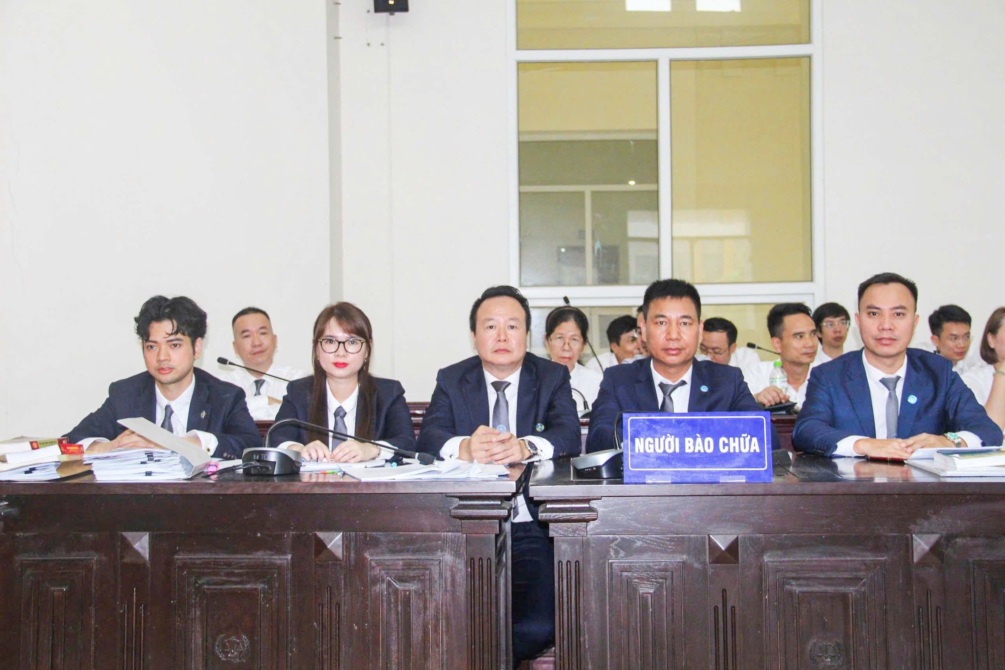 Cựu Chủ tịch FLC xin chuyển từ hình phạt tù giam sang hình phạt tiền - Ảnh 3. Cựu Chủ tịch FLC xin chuyển từ hình phạt tù giam sang hình phạt tiền - Ảnh 3.