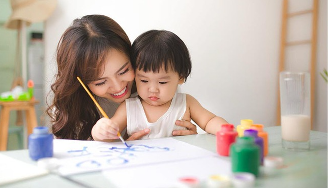 Trẻ dưới 3 tuổi có những biểu hiện này thường có chỉ số IQ vượt trội khi lớn- Ảnh 2. Trẻ dưới 3 tuổi có những biểu hiện này thường có chỉ số IQ vượt trội khi lớn- Ảnh 2.