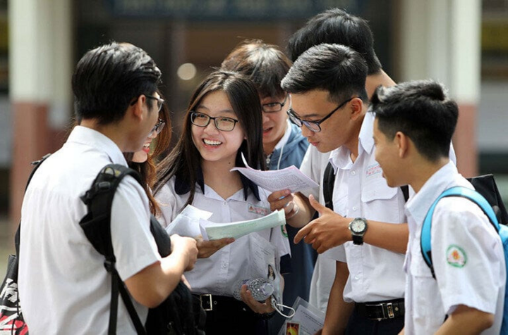 Loạt trường Kinh tế top đầu xét tuyển học bạ 2025 - Ảnh 1. Loạt trường Kinh tế top đầu xét tuyển học bạ 2025 - Ảnh 1.