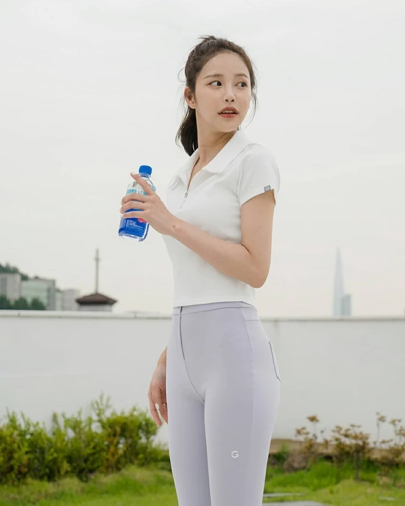3 bài nhảy dây ngắt quãng giúp siết mỡ cực nhanh, tập tại nhà là đủ - Ảnh 5. 3 bài nhảy dây ngắt quãng giúp siết mỡ cực nhanh, tập tại nhà là đủ - Ảnh 5.