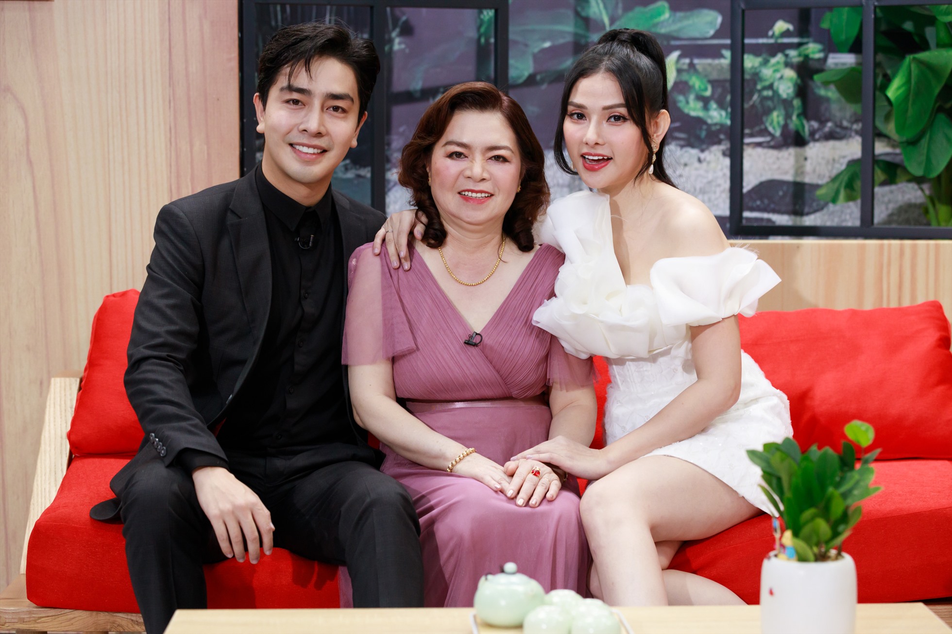 thu-thuy-1750259789107-17502597892691994993664.jpg